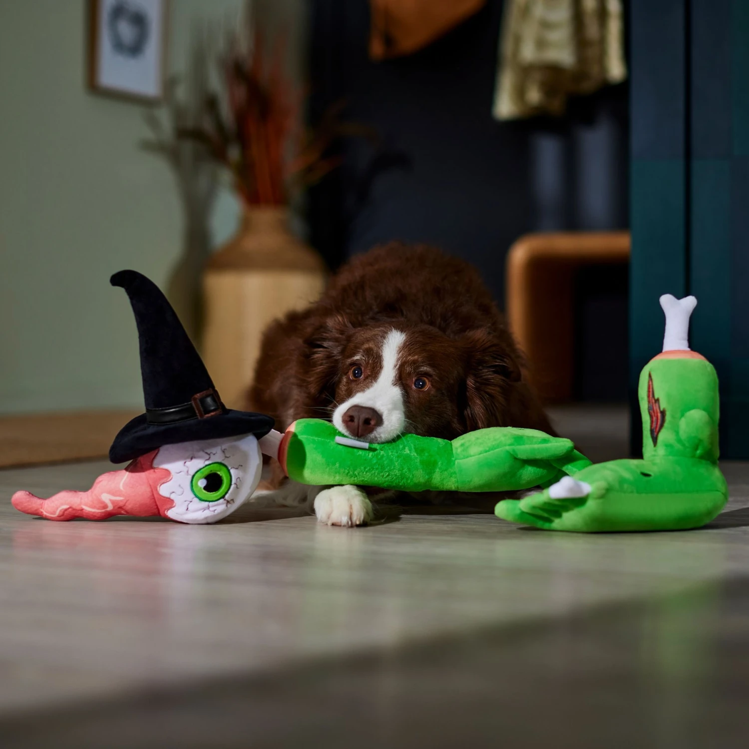Frisco Halloween Body Parts Plush Squeaky Dog Toy - Image 3